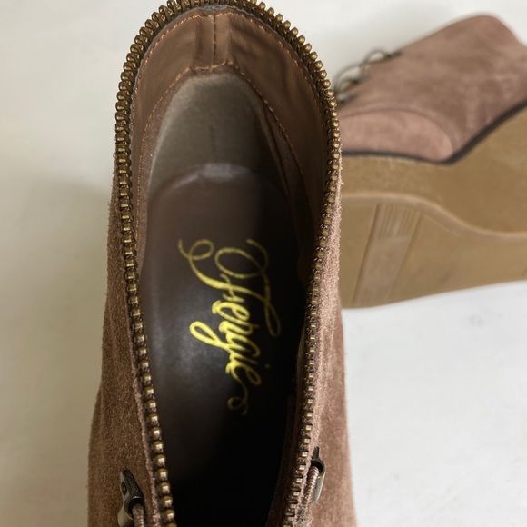 Fergie Ophelia Suede Leather Wedge Ankle Booties Boots - Picture 5 of 11